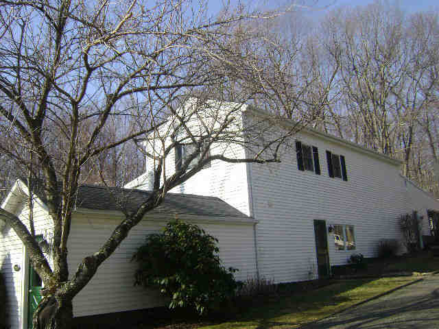Building photograph for 95 MINE HILL RD